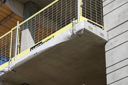 Edge protection balcony