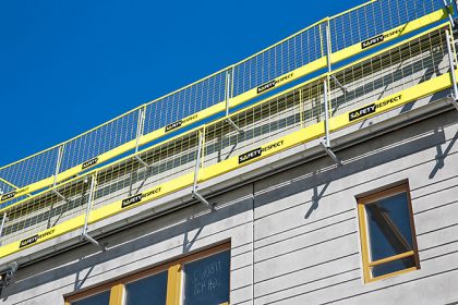 Flex facade bracket